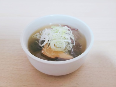 旨み凝縮!キクラゲと干し椎茸の極上味噌汁の作り方の写真