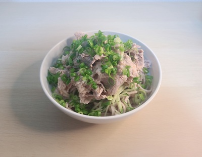 ツルっと豚しゃぶごまキクラゲうどんの作り方の写真