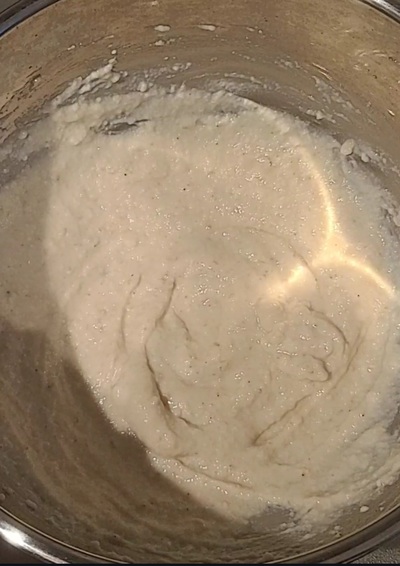 白と黒が織り成す、キクラゲと豆腐の胡麻クリーム和えの作り方の写真