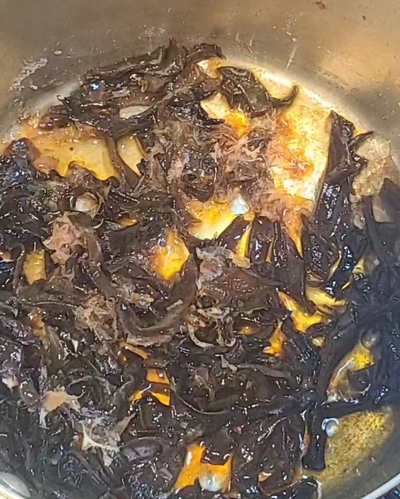 深い旨味がしみる、上品な「キクラゲの土佐煮」の作り方の写真