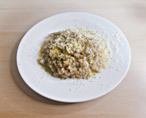 香りふわり。濃厚クリームリゾットに潜むキクラゲパウダーの余韻の写真